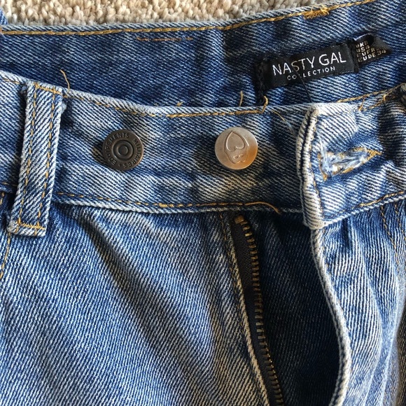 Nasty Gal wide leg high rise denim jean medium wash two waist button options s4 - Picture 2 of 7